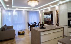 Dream Apartman 2 With Free Parking
